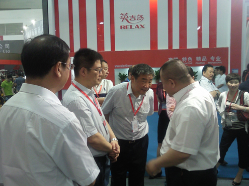 ʡwI(lng)(do)P(gun)ӢRl(f)չ